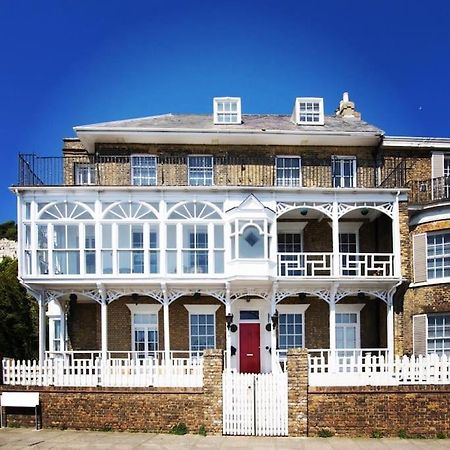 Flat 4 Marine Parade House, 1 East Cliff- Next To Dover Port, White Cliffs, Beach, Castle Eksteriør billede