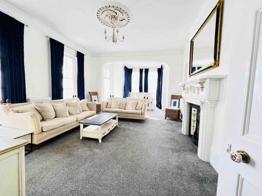 Flat 4 Marine Parade House, 1 East Cliff- Next To Dover Port, White Cliffs, Beach, Castle Eksteriør billede