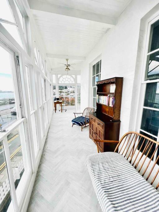 Flat 4 Marine Parade House, 1 East Cliff- Next To Dover Port, White Cliffs, Beach, Castle Eksteriør billede