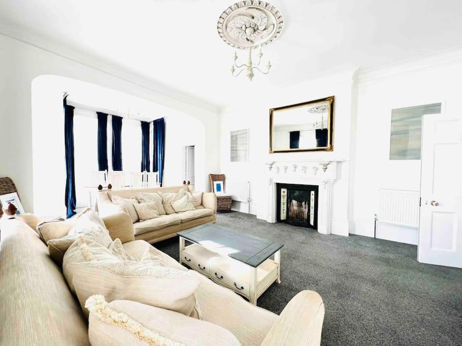Flat 4 Marine Parade House, 1 East Cliff- Next To Dover Port, White Cliffs, Beach, Castle Eksteriør billede