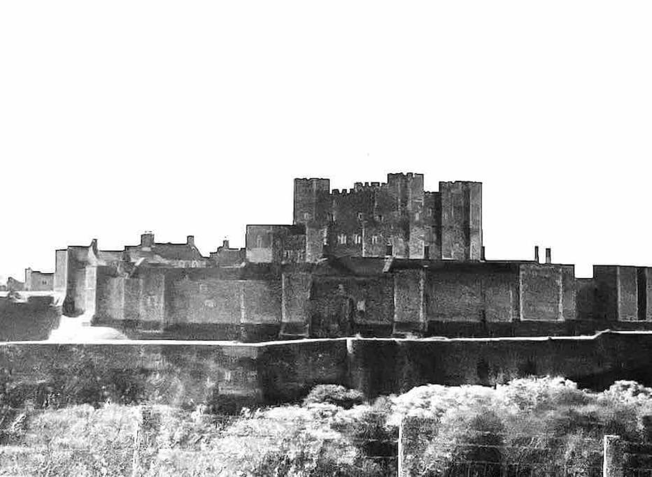 Flat 4 Marine Parade House, 1 East Cliff- Next To Dover Port, White Cliffs, Beach, Castle Eksteriør billede