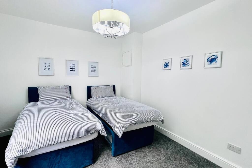 Flat 4 Marine Parade House, 1 East Cliff- Next To Dover Port, White Cliffs, Beach, Castle Eksteriør billede